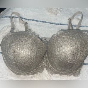 Victoria’s Secret-Demi Underwire Bra- sz 36DD